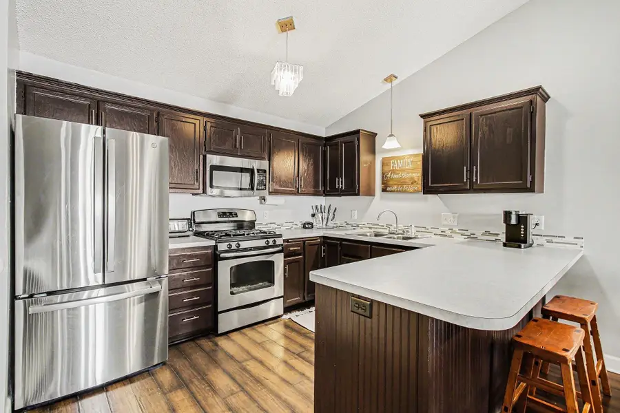 2866 Mounds View Boulevard, Mounds View, MN 55112 - Image #2