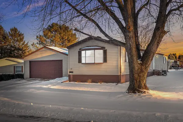 17 Terri Circle Drive, Holmen, WI 54636