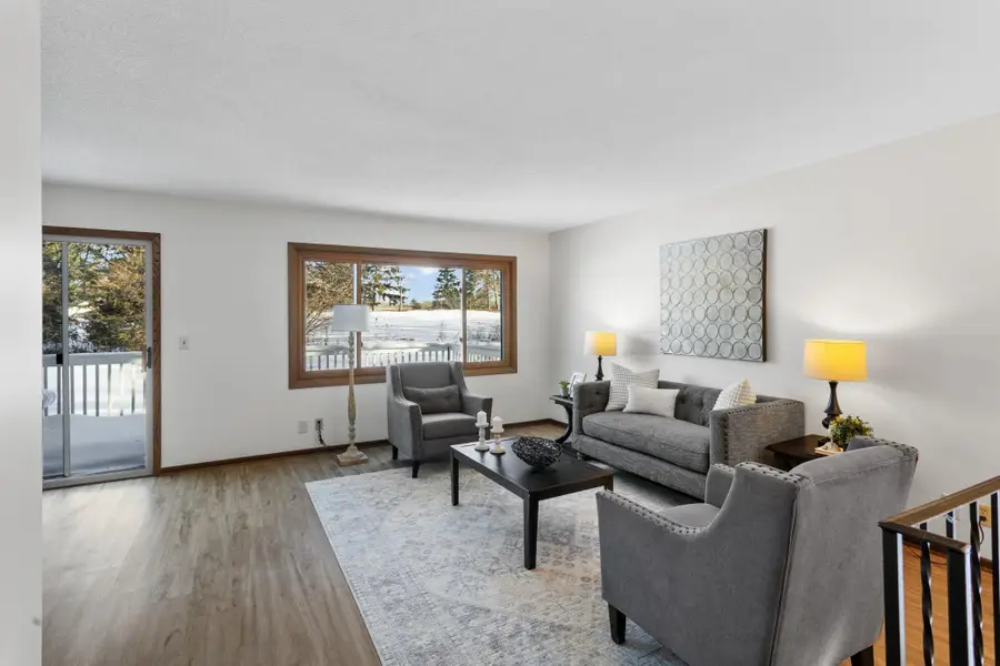 4670 Ridge Cliff Drive, Eagan, MN 55122 - Image #2