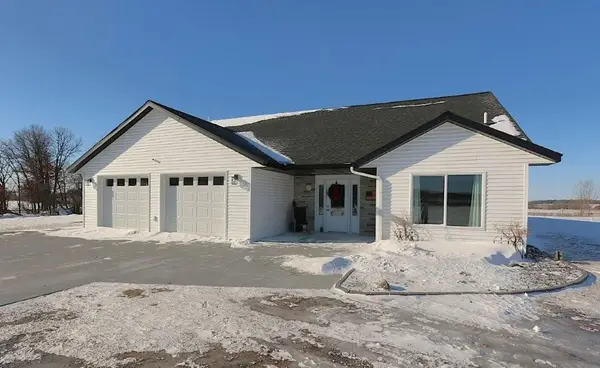 43894 Easy Street, Perham, MN 56573