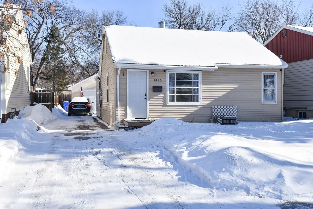 1416 14 1/2 Street S, Fargo, ND 58103 - #1