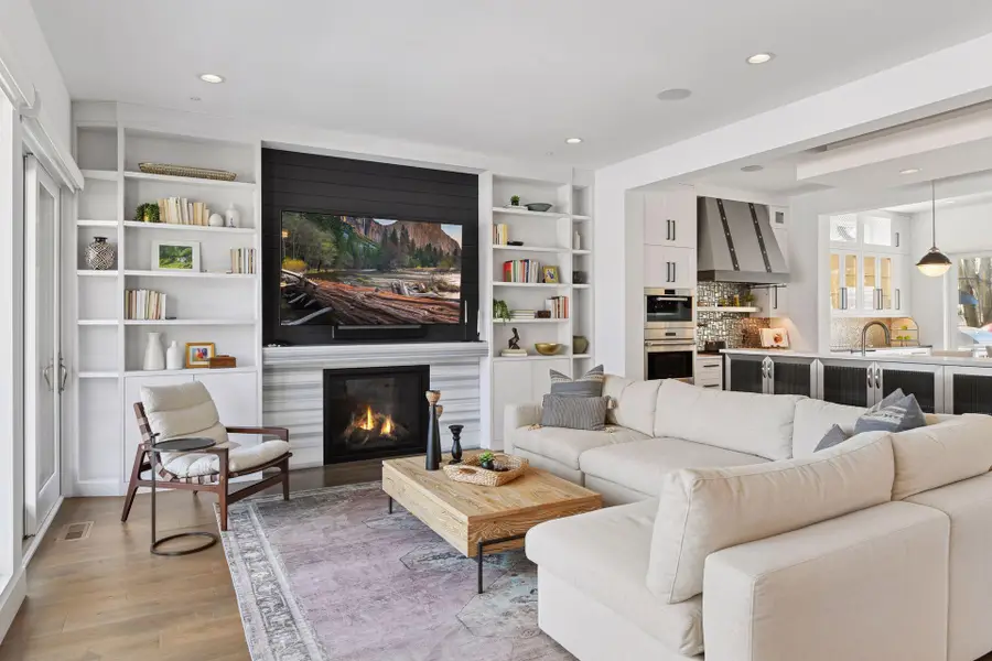 4540 Upton Avenue S, Minneapolis, MN 55410 - #3