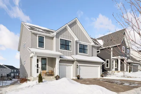 10125 Corral Way, Victoria, MN 55386