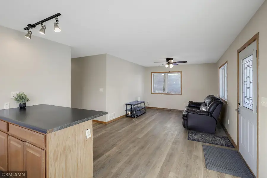 624 Cook Avenue E, Saint Paul, MN 55130 - Image #3