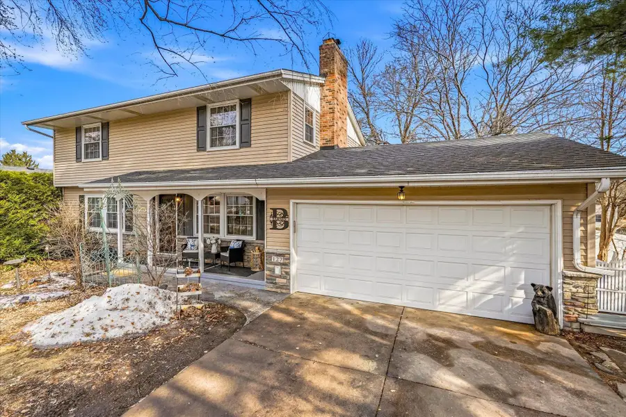 127 16th Avenue Nw, New Brighton, MN 55112 - #3