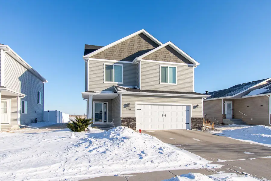 5752 58th Street S, Fargo, ND 58104 - Image #2