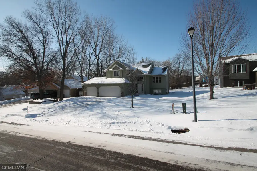 19438 Dodge Street Nw, Elk River, MN 55330 - Image #2