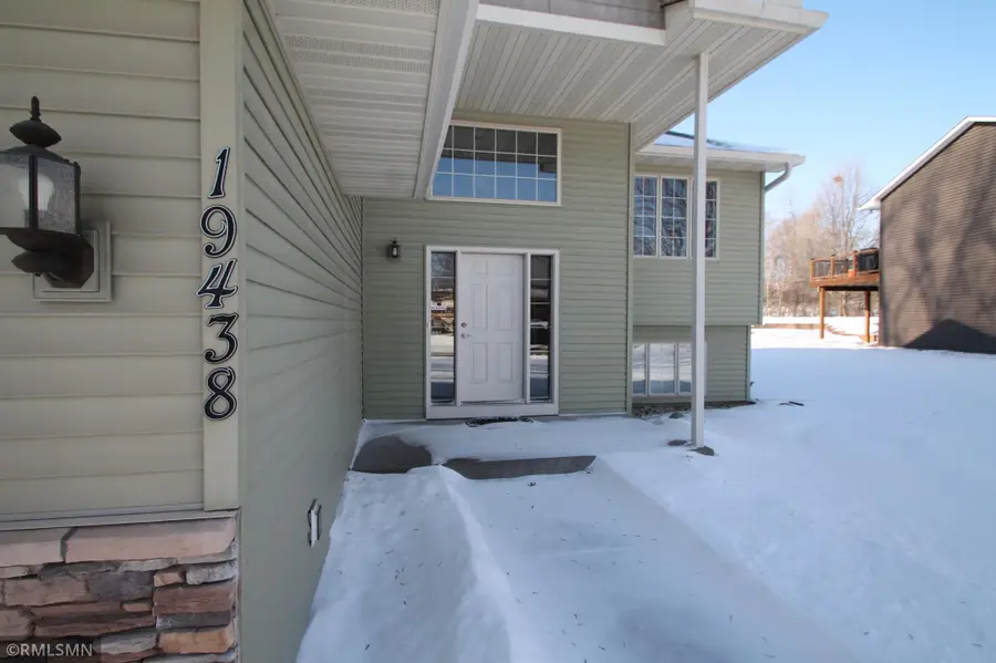 19438 Dodge Street Nw, Elk River, MN 55330 - Image #3