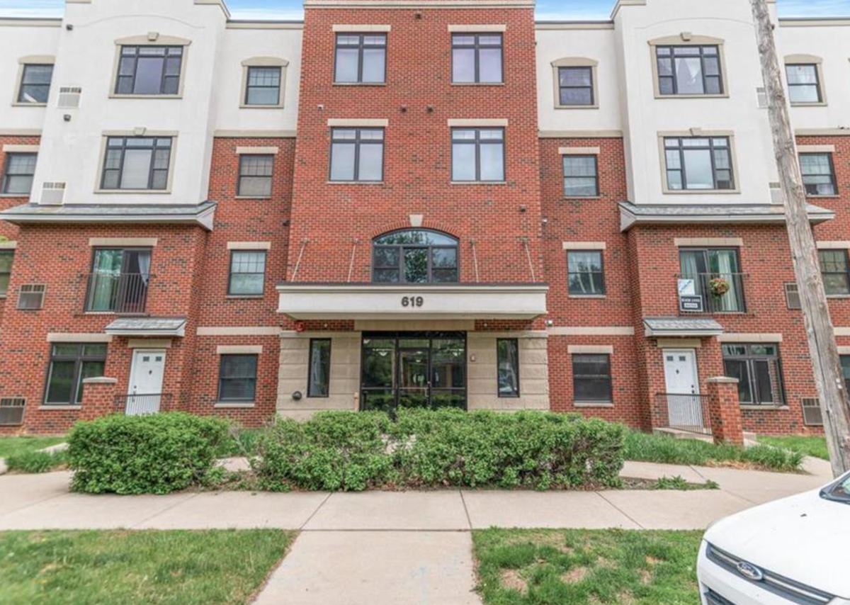 619 8th Street Se #409, Minneapolis, MN 55414 - #1