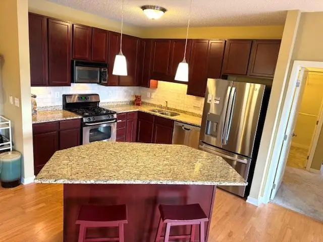 619 8th Street Se #409, Minneapolis, MN 55414 - #3