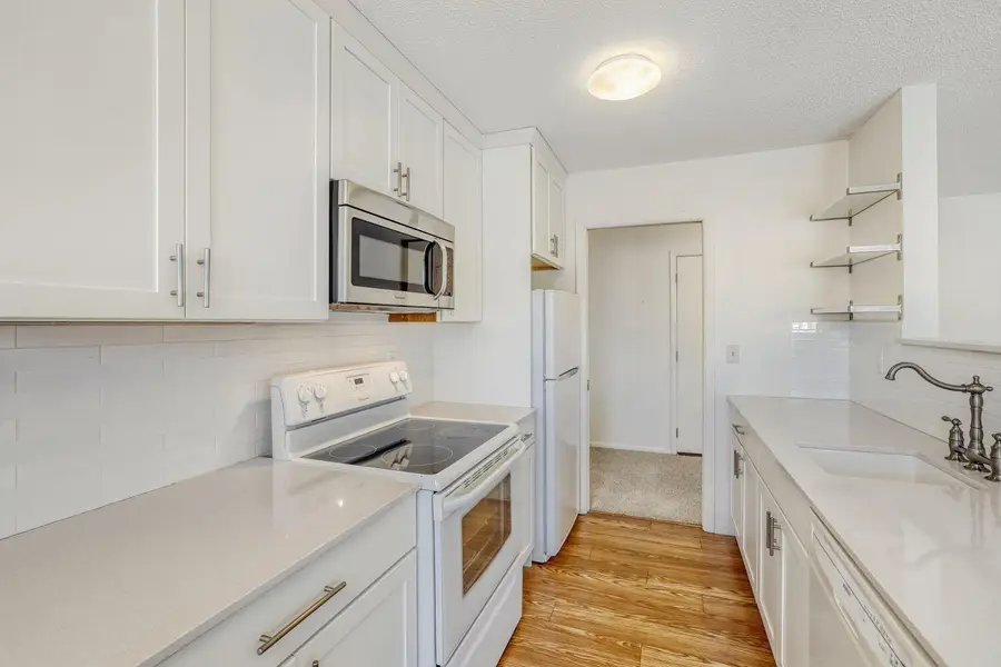 10113 34th Street W #342, Minnetonka, MN 55305 - Image #3