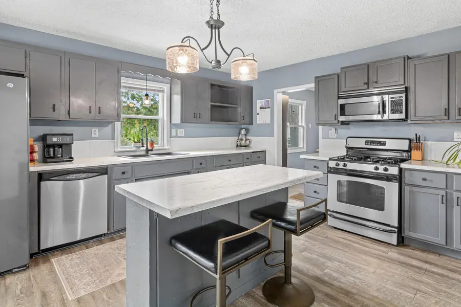 653 19th Avenue Ne, Minneapolis, MN 55418 - #2