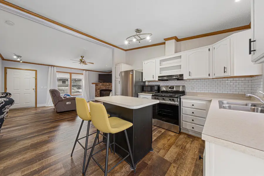 79 Blashack Street, Waldorf, MN 56091 - #3