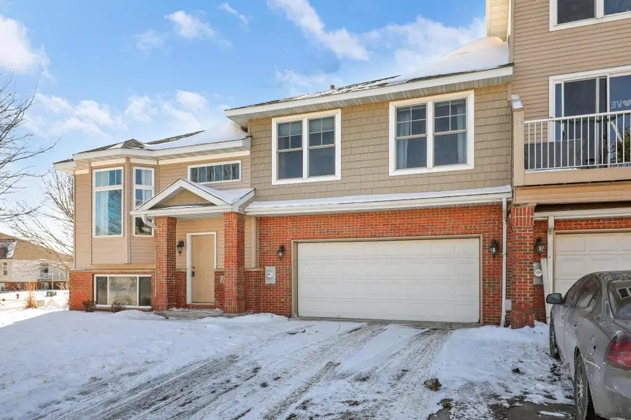 20028 Heritage Drive, Lakeville, MN 55044 - Image #2