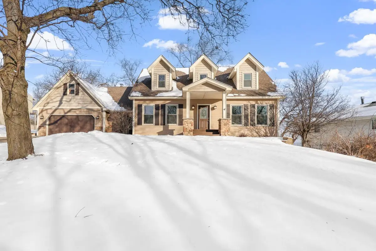 12 Knoll Lane, Burnsville, MN 55337 - Image #1