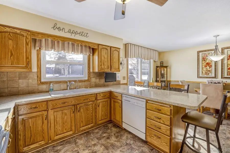 608 Fairview Circle, Farmington, MN 55024 - Image #3