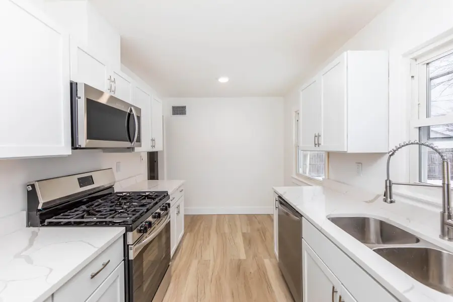 6829 Elliot Avenue S, Richfield, MN 55423 - #3