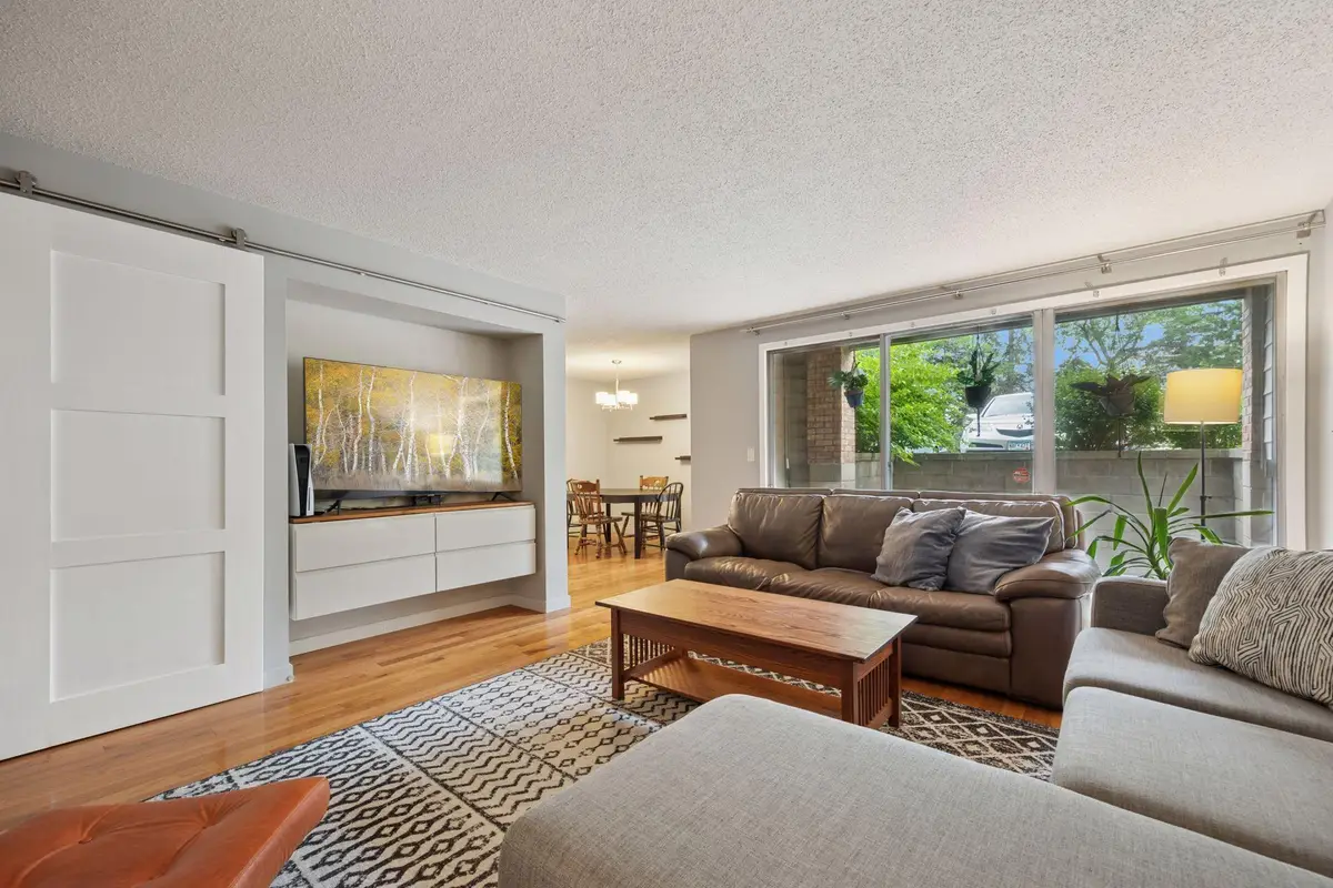 6423 Colony Way #1A, Edina, MN 55435 - Image #1