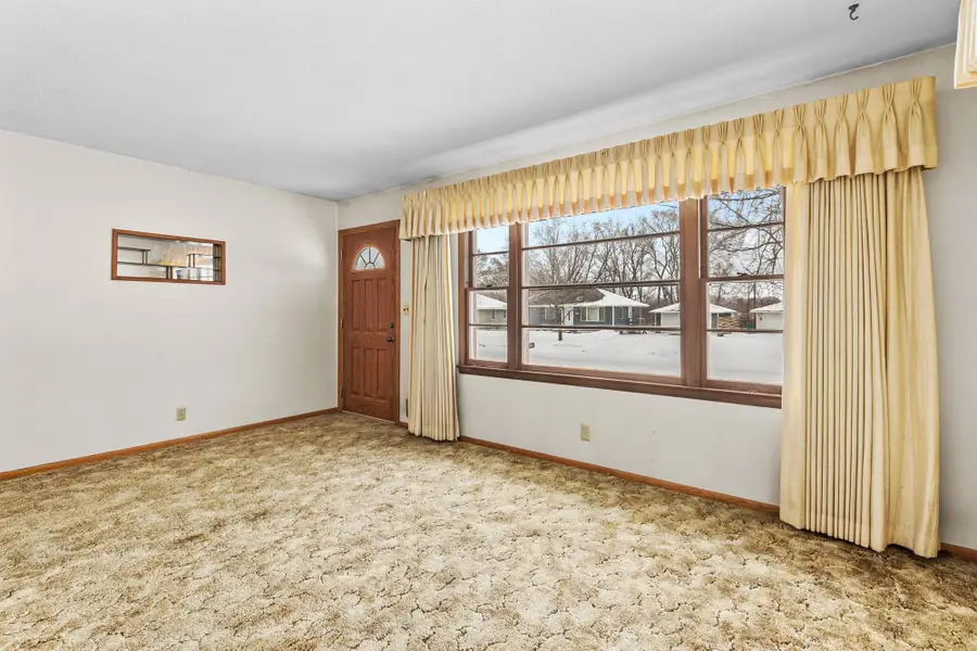 1710 Lois Drive, Shoreview, MN 55126 - Image #3