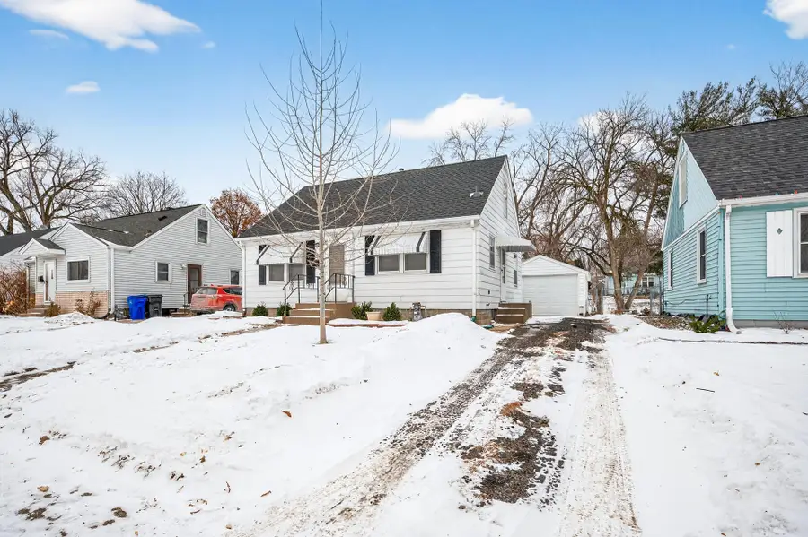 1144 Flandrau Street, Saint Paul, MN 55106 - #2