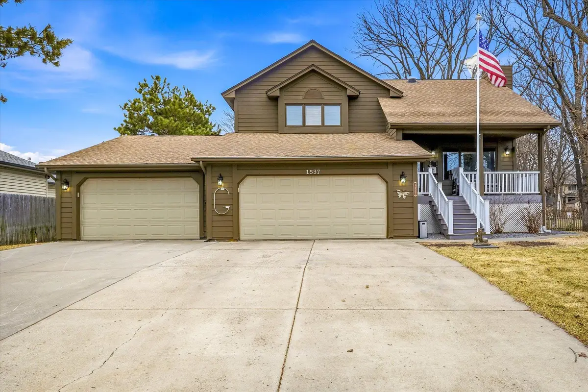 1537 148th Avenue Nw, Andover, MN 55304 - #1