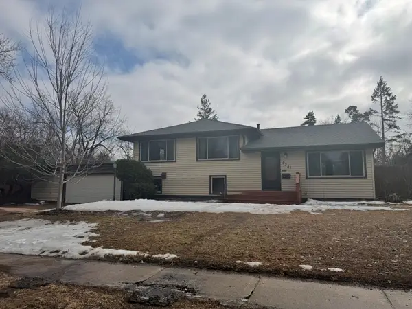2331 W 110th Street, Bloomington, MN 55431