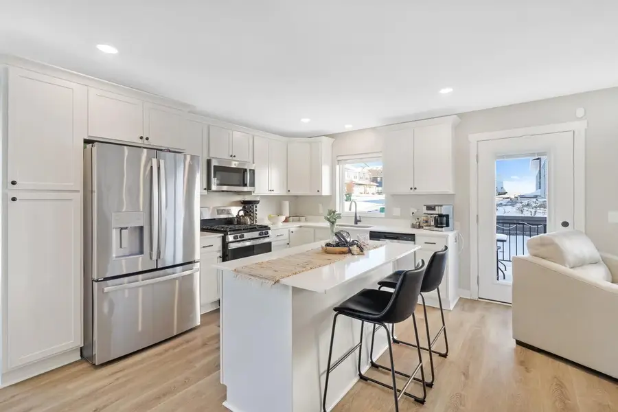 8851 Granite Court, Woodbury, MN 55129 - Image #3