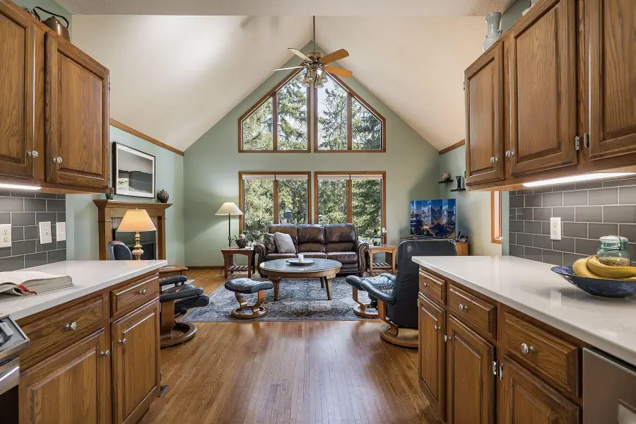 1832 York Avenue N, Golden Valley, MN 55422 - #2