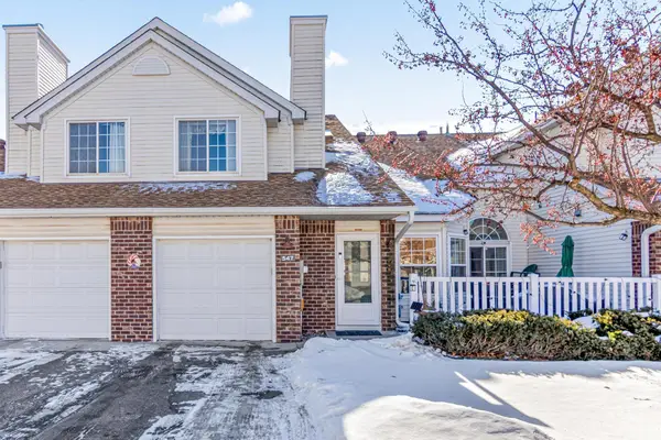 547 Old Steine Circle, New Brighton, MN 55112