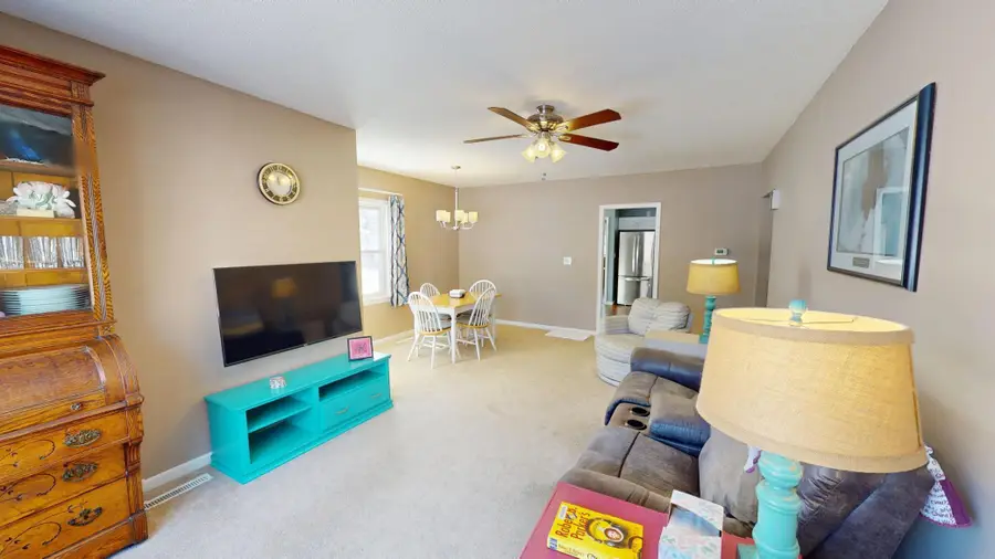 1409 Circle Drive, Albert Lea, MN 56007 - #3