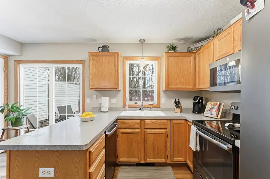 7990 Forest Boulevard #D, Woodbury, MN 55125 - #2