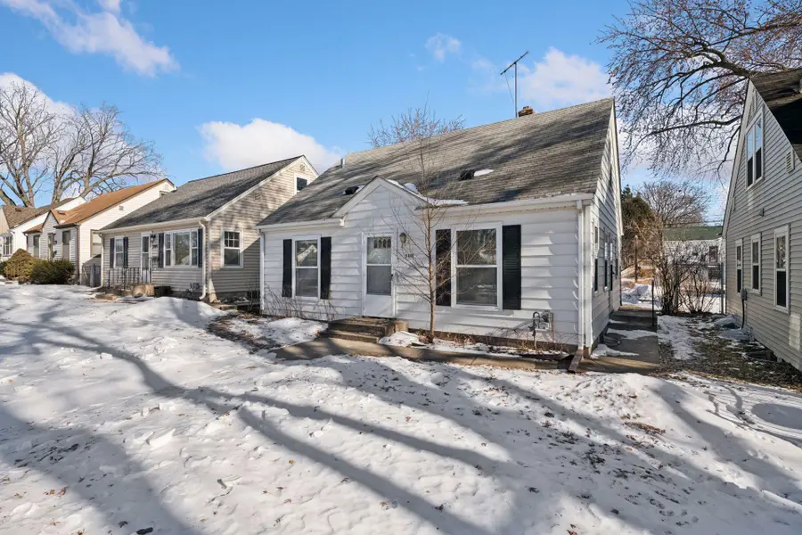 5449 30th Avenue S, Minneapolis, MN 55417 - Image #2