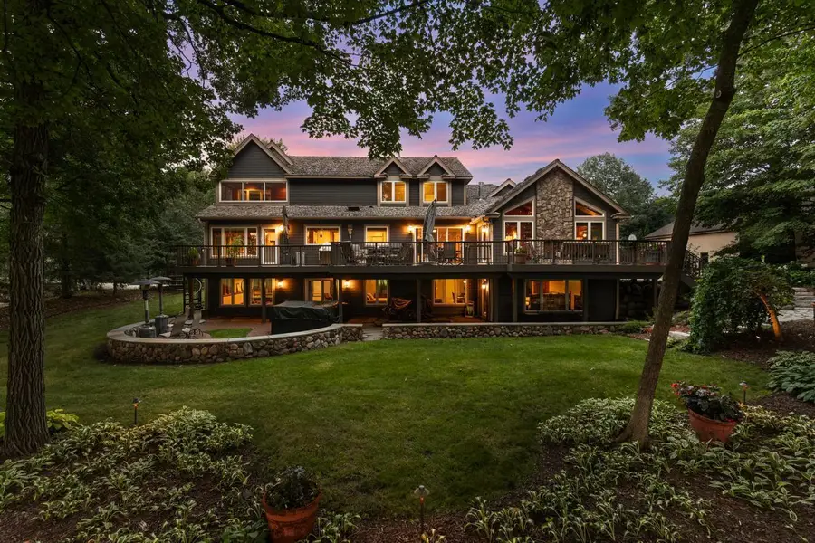 2890 Autumn Woods Drive, Chaska, MN 55318 - Image #2