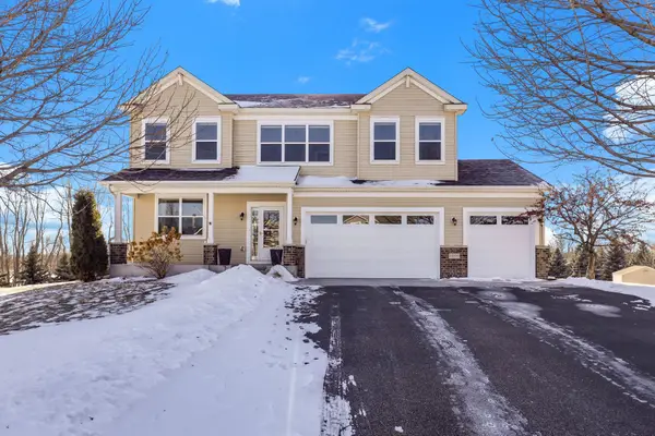 19727 Hazel Nut Court, Lakeville, MN 55044