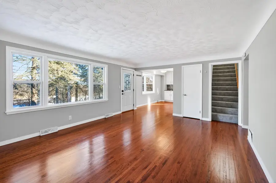 296 Sherwood Road, Shoreview, MN 55126 - Image #3