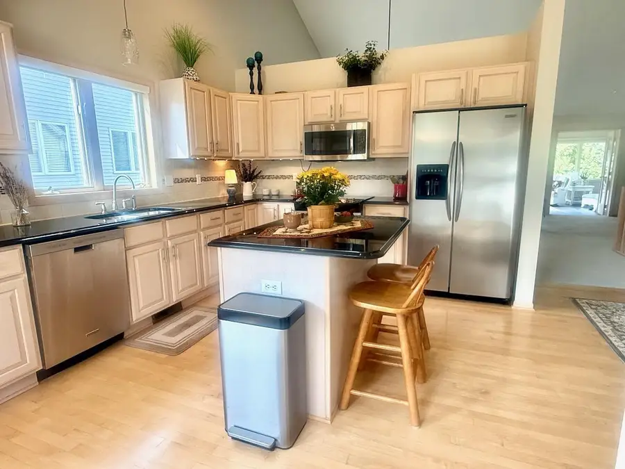 19782 Waterford Court, Shorewood, MN 55331 - Image #3