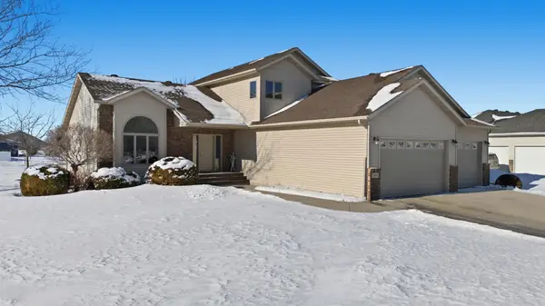 3662 N Sedona Court, West Fargo, ND 58078
