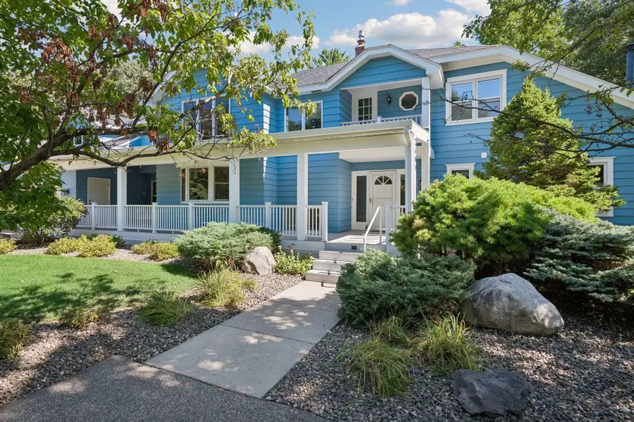 2600 W 102nd Street, Bloomington, MN 55431 - #2