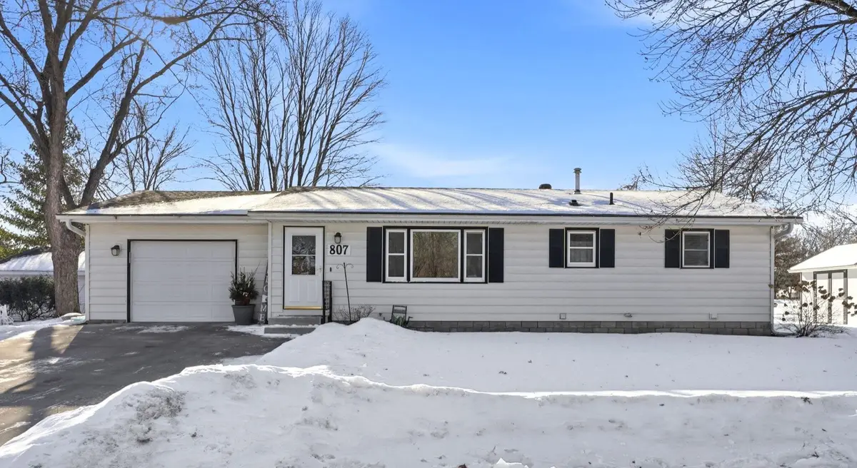 807 12th Street N, Princeton, MN 55371 - Image #1