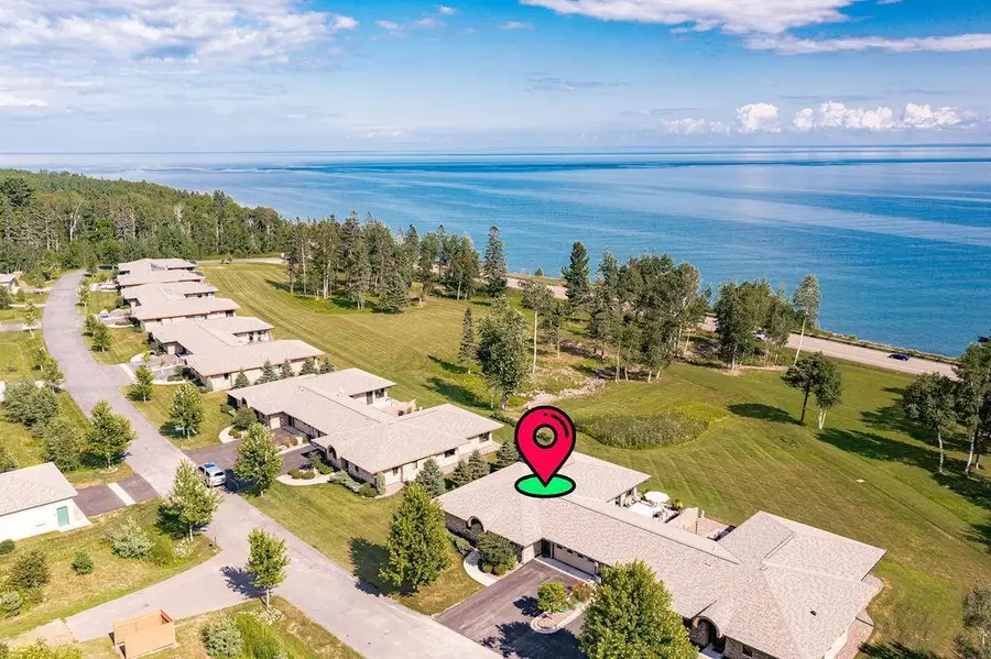 8353 Congdon Boulevard, Duluth, MN 55804 - #2