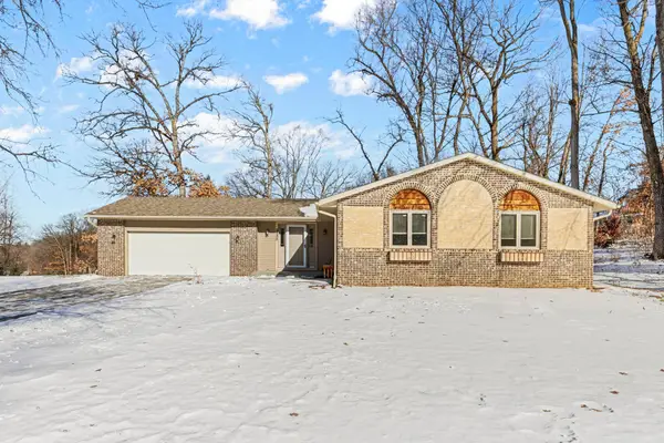 5885 Hidden Oaks Circle Se, Prior Lake, MN 55372