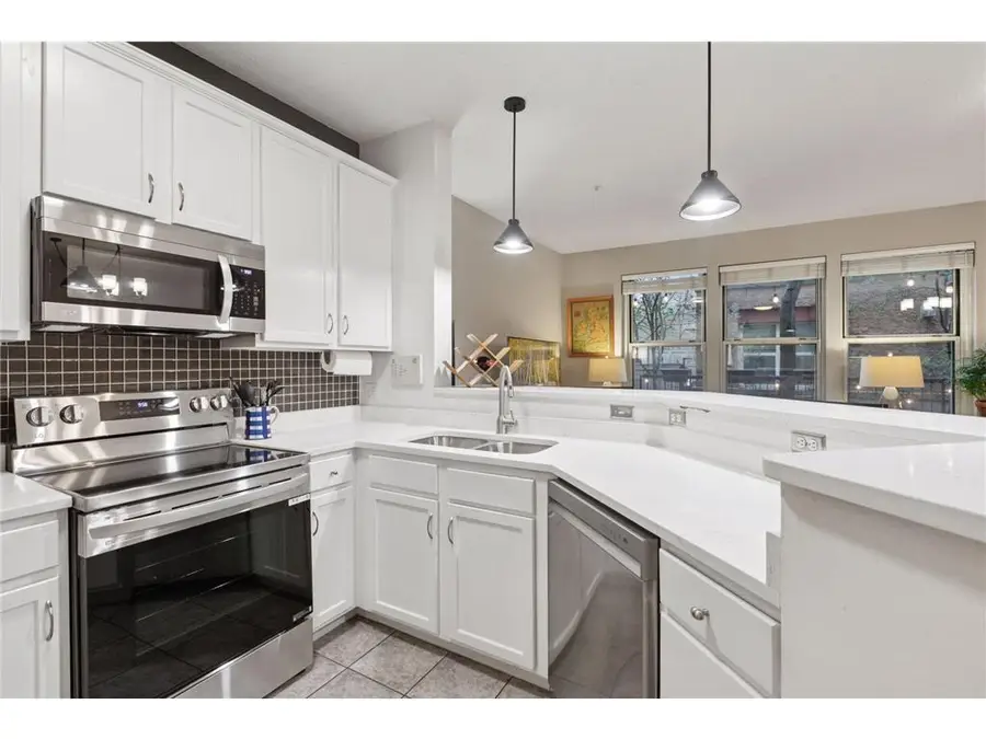 575 N 1st Street #123, Minneapolis, MN 55401 - Image #3