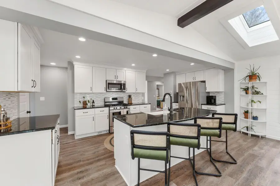 2712 Williams Drive, Burnsville, MN 55337 - #2