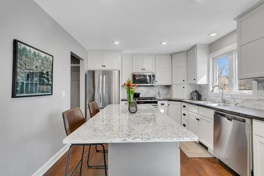 3890 Glacier Place N, Plymouth, MN 55446 - #2