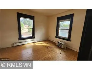 1052 Ross Avenue, Saint Paul, MN 55106 - Image #3