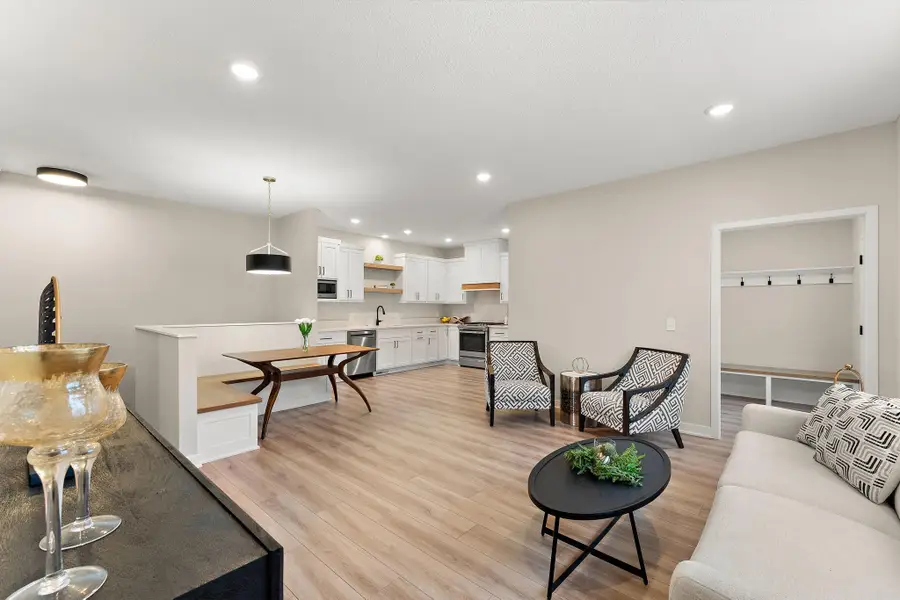 2446 County Road D W, Roseville, MN 55112 - #2