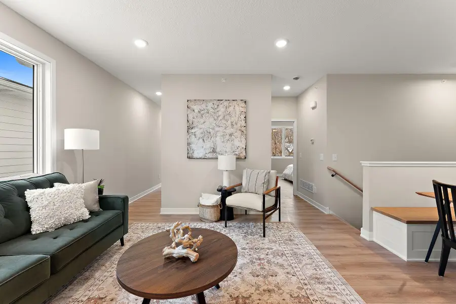 2450 County Road D W, Roseville, MN 55112 - #2