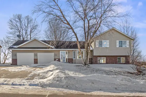521 Upland Road Nw, Saint Michael, MN 55376