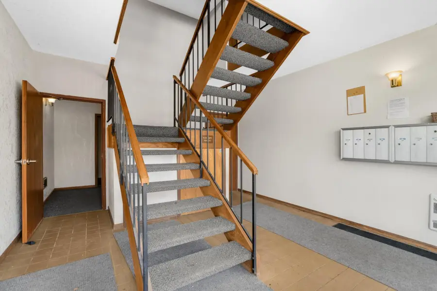 4185 Hilltop Point, Eagan, MN 55123 - #3