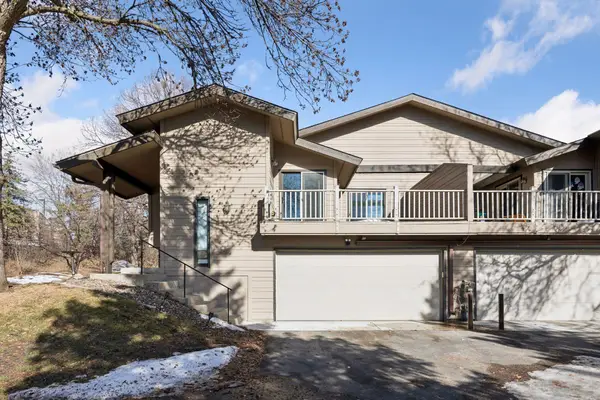 14726 Southampton Drive, Burnsville, MN 55306